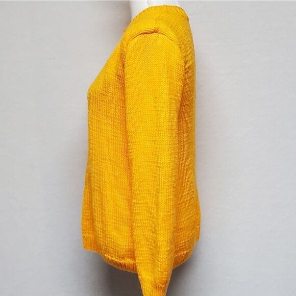 VINTAGE 1970s Handmade Tangerine Knit Puff Shoulder Oversized Tapered Sweater - Picture 6 of 12